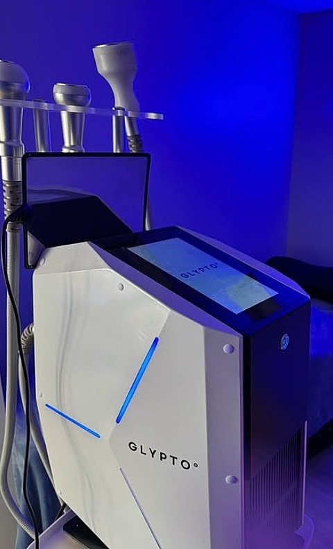 Glypto device with illuminated screen display.